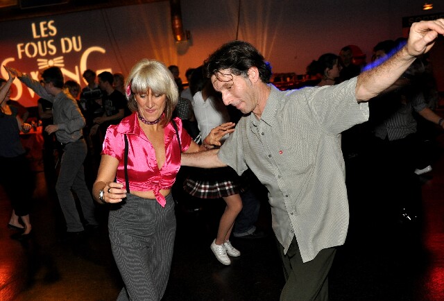 min 2008 11 08 fous swing 384